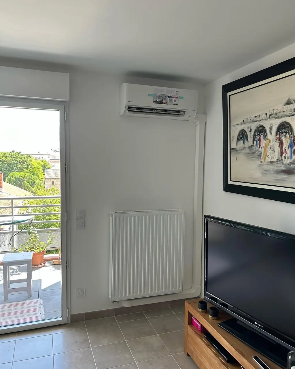 Installation d'une climatisation double split dans un appartement F3 à Monteux